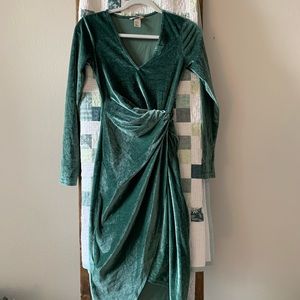H&M Turquoise Velvet Long Sleeve Midi Dress